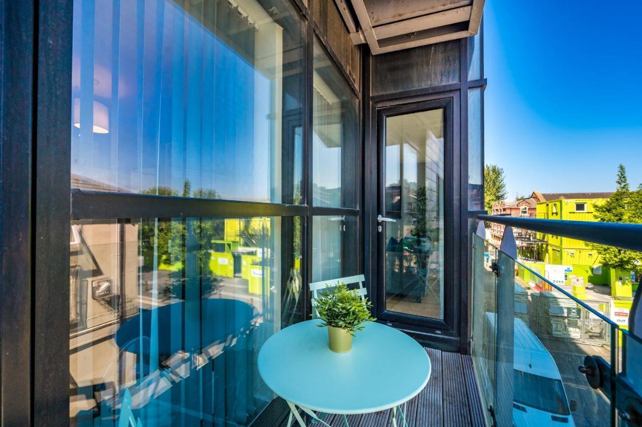 Host & Stay - Central Balcony Apt Liverpool Eksteriør billede